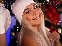 blonde webcam whore makes money online 😈