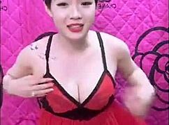 I Watch Hot Vietnamese Girl Live Stream