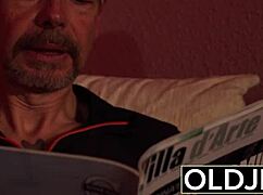 bubble butt alexis breeze bares her best asset 😍