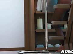 看Eve Sweet和Agatha Vega劫后深喉骑乘共享大鸡巴