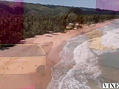 vixen redhead scarlett can't hold back