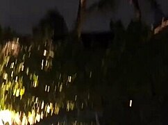 fanny casada se exibe sem calcinha em publico na rua