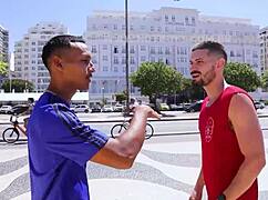 Os novinhos cariocas fucking the russian tourist's ass