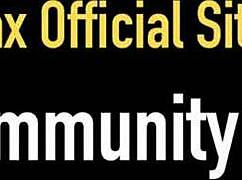 Pony-tailed lesbians Penny Pax and Amarna Miller dive into muff licking 😍