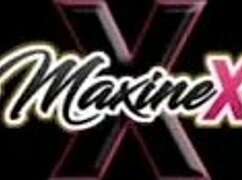 maxine gets herself dripping wet before scott rhodes facializes her.