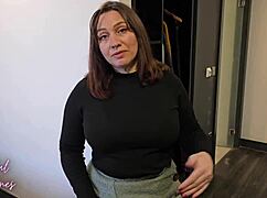 Seductive Mature Stepmom Shares Bed for Intense Missionary and Cowgirl Action