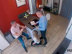 Wow! Sexy lingerie and strict suit show off wild skills