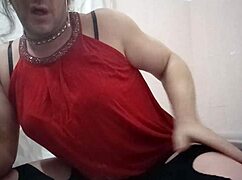 travesti USING a GODE for some FUN!