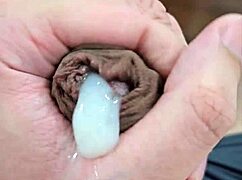 novinho na punheta e gozando, wanna see more?