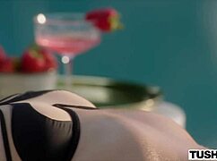 Blonde bombshell feels her ass gaped intensely