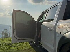 Outdoor fuck with colombian model sara blonde from sexdater, pov creampie in her wet pussy 😏