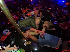 My Boyfriend Makes Us Have Live Sex in Front of Everyone in the Mexicali Stable