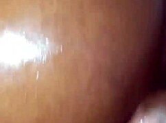 Hey, ready for tlof tlof action with Melina?