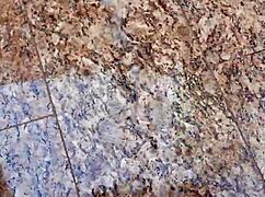 巴西帅哥在车库用力自慰，大量射精