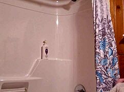 New Stuff, I’m About to Shower in Public. Outdoor Bathing Feels So Good!