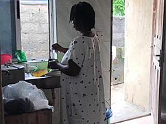 Kitchen Freestyle Sex Turns Steamy With The Sexy Ebony House Maid