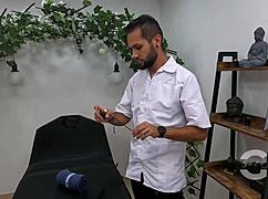 Salome Gil Receives A Sensual Massage Leading To Licking And Blowjob In The Bath