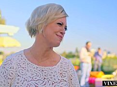 Cock hungry socialite dee fucks server at house party! Cum in mouth!