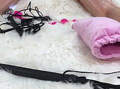 i gave her an epic oil massage then slammed her with a glass dildo!