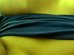 Gemendo gostoso com piroca no pelo, huh?