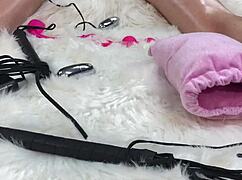 i gave her an epic oil massage then slammed her with a glass dildo!