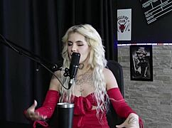 I prepare for fisting but feel no arousal in my pussy