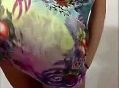 Twerk Girl Dances Seductively On Stage