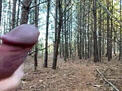 Clitlicker662 Flashes Naked Outdoors in Crazy Update