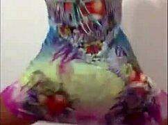 Twerk Girl Dances Seductively On Stage