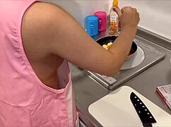 Girlfriend's Naked Apron Leads To Creampie In Kitchen Sex.