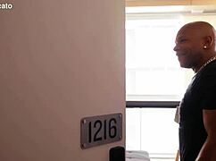 Eating the Redhead's Ass When Boyfriend Left, Using Sex Toy and Doll! 😈