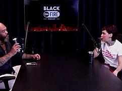 Tem os caninos por ser f� de vampiros gravou com casais tem uma rede de apoio com os seguidores e o cara que broxou e meteu mole - annie clementine watch on sheer red?