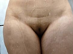 Bailey Quinn relaxes in the bath during episode three