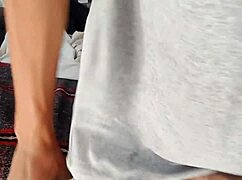 Rico Jovencito Jerking His Hot Load in Bed!