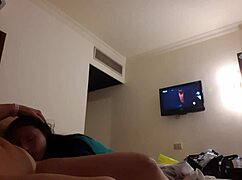 I fucked my girlfriend in the mouth in the hotel room