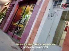 swallowing strangers at gloryhole and kissing cuckold 😈