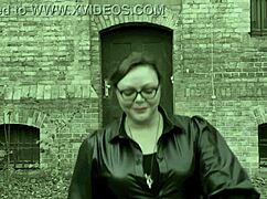 I’m Obsessed with Dominatrix Mistress April in This Wild Game Show!