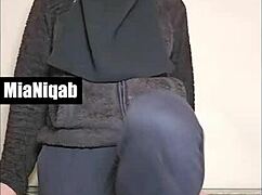 i love mia niqab's submissive ass with toys and cumshots