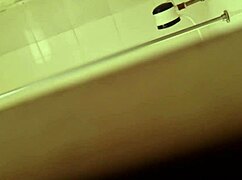 Cámara Escondida Captures Mexican Nurse in Hot Voyeur Action