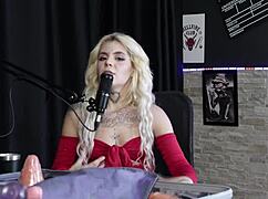 Beautiful Brazilian loira EXPLAINS how to do good ANAL SEX, DEMONSTRATES her BLOWJOB and MOANS when ENFIAR NO CU in sheer red