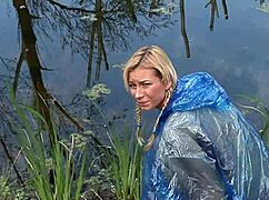 deniska's perverted games with masked men