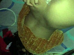 pendeja arrecha con vibrador quiere piga por la vagina