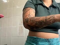 Exhibitionist Flashes Big Swollen Pussy In Public