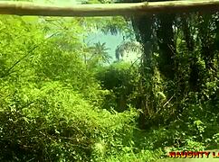 i cant believe this ebony wife fucks her pastor durin water baptism, so hot