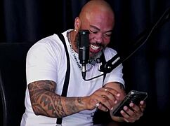 Safada faz uma dança sensual após falar que não faz sexo anal gosta das preliminares adora chupar transou em trilha e seus fetiches - sweet karolzinha watch on sheer red