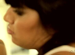 want to see mercedes, abella, and katrina licking?