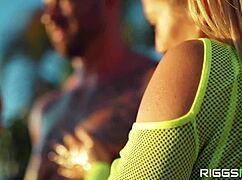 I love this milf with big tits and small waist squirting in outdoor fucking compilation.