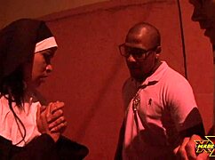 Reconverteram a freira in double penetration anal blowjob