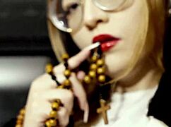 freirinha madalena feels beautiful in photo shoot