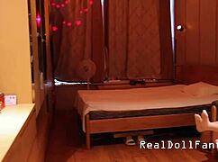 性爱娃娃第一次屁眼挨大屌内射POV